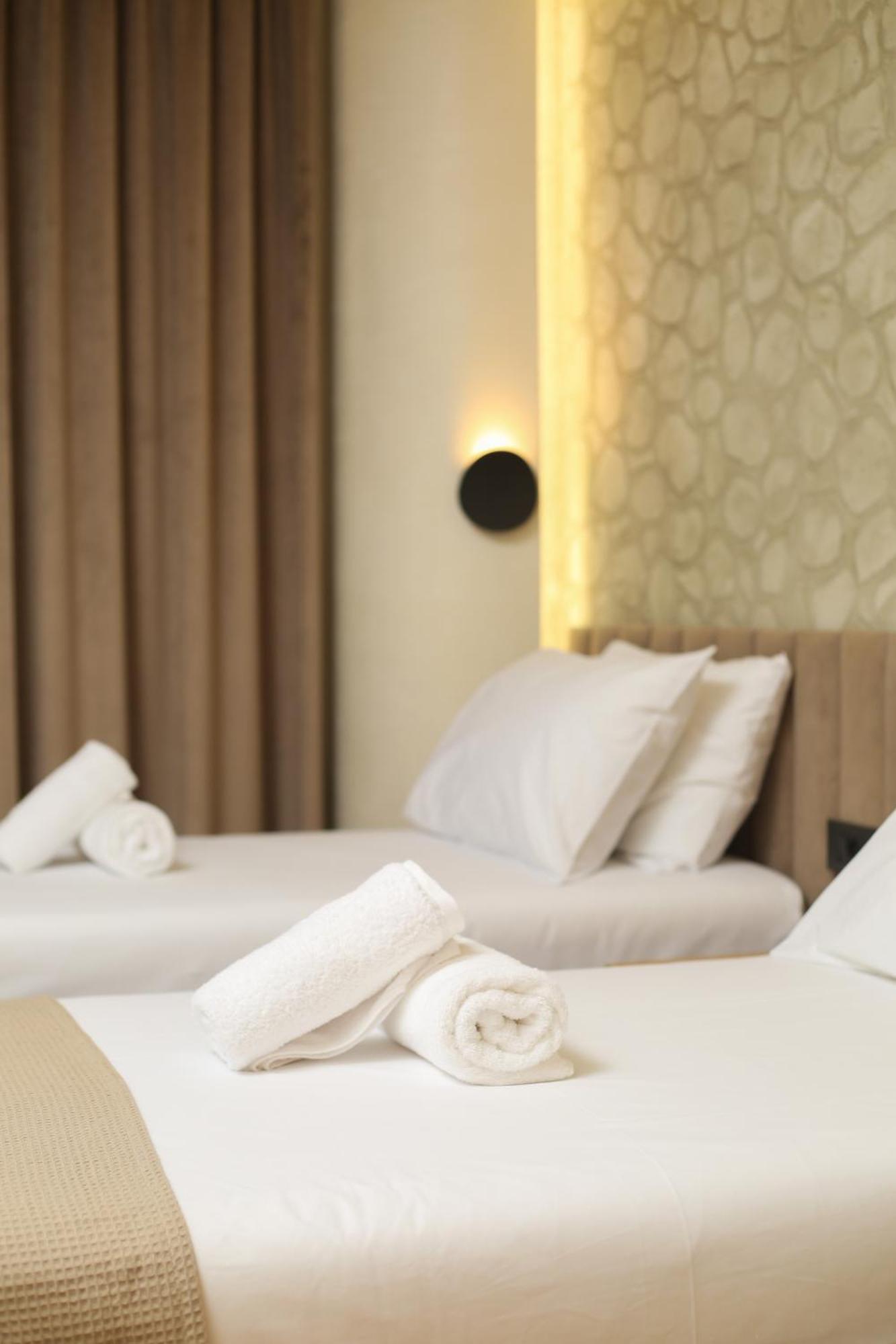 Hotel Brooklyn Vlorë Extérieur photo