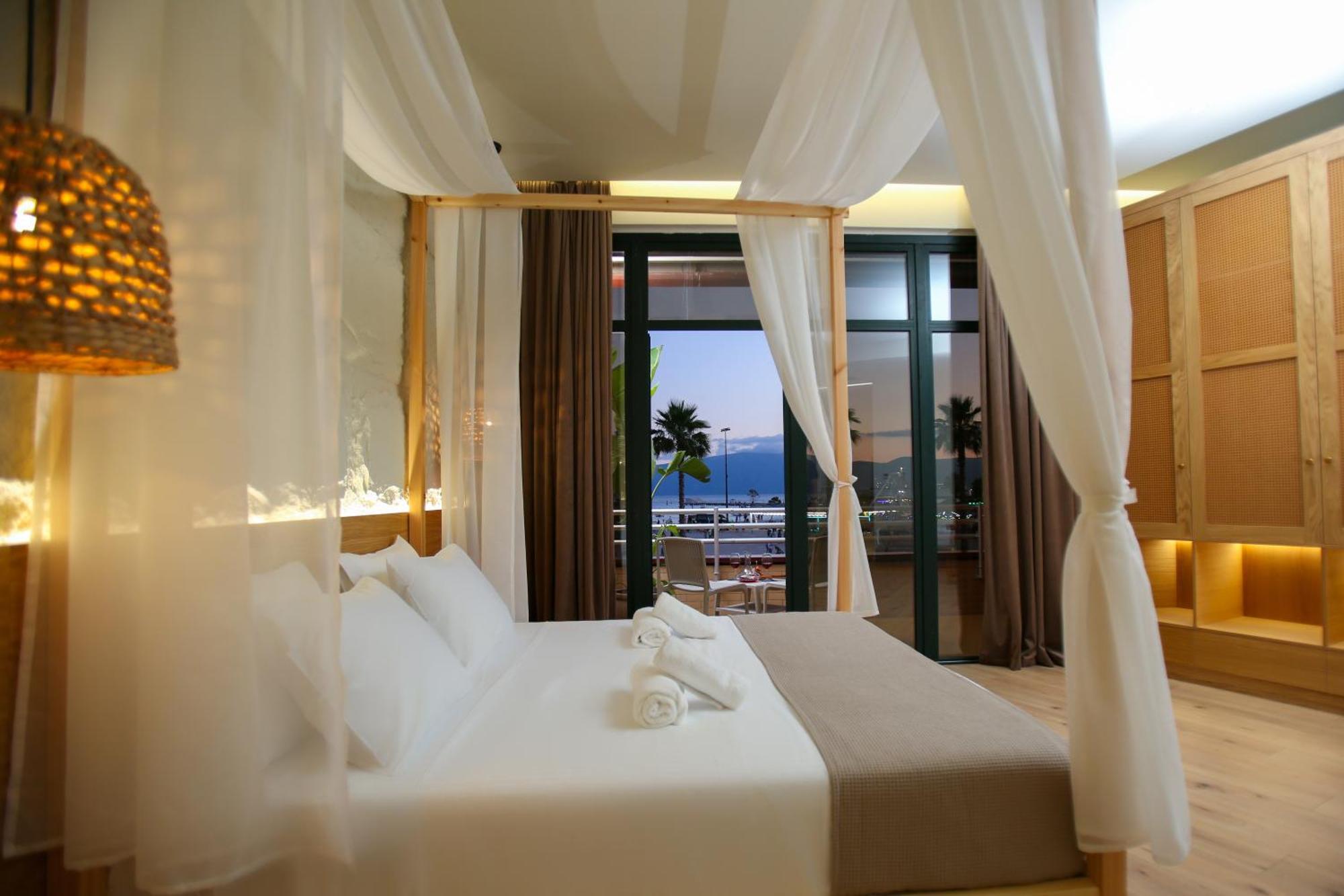 Hotel Brooklyn Vlorë Extérieur photo